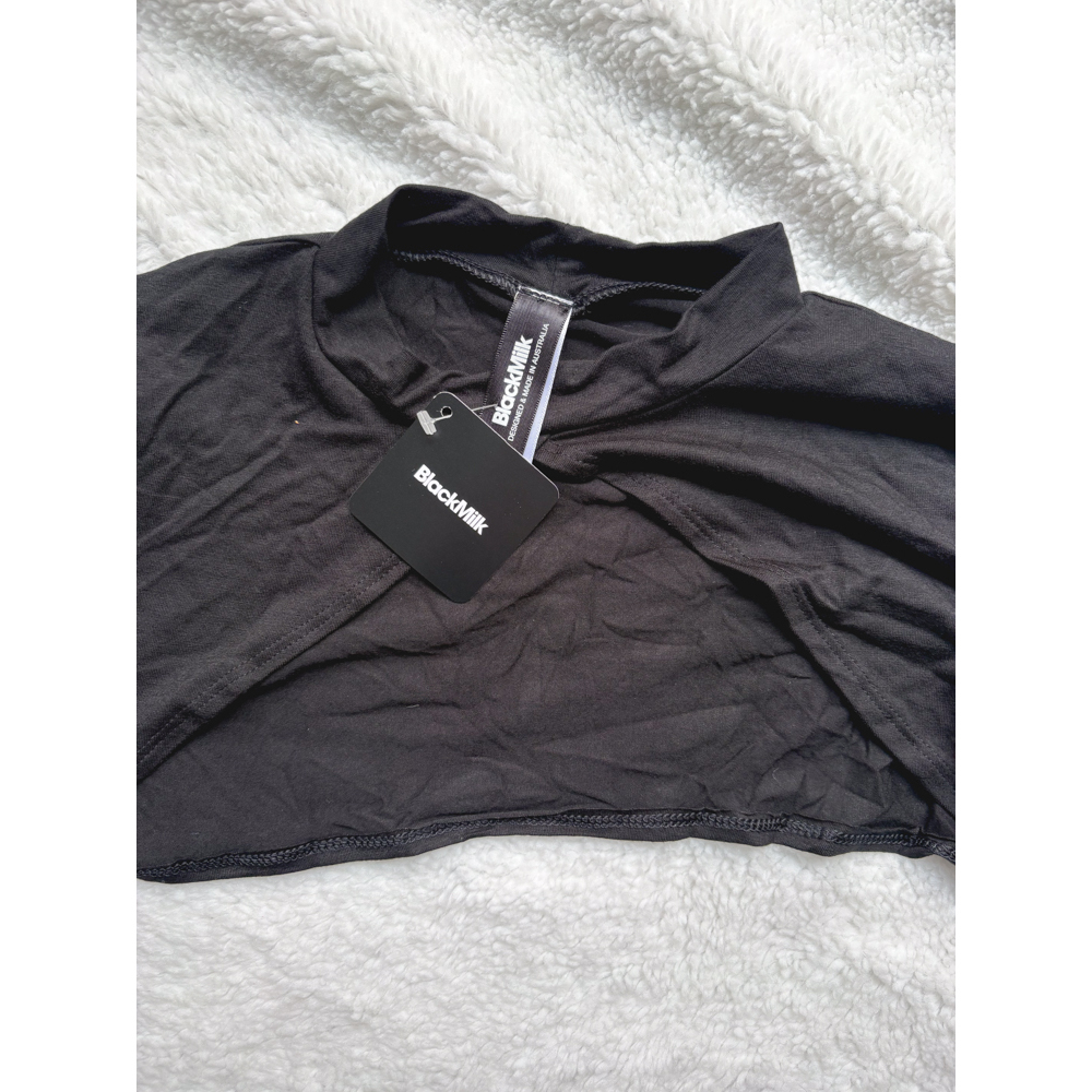 BlackMilk Mrs. Addams Shrug Black Bell Sleeve Gothic Crop Top NWT Medium - Picture 4 of 7